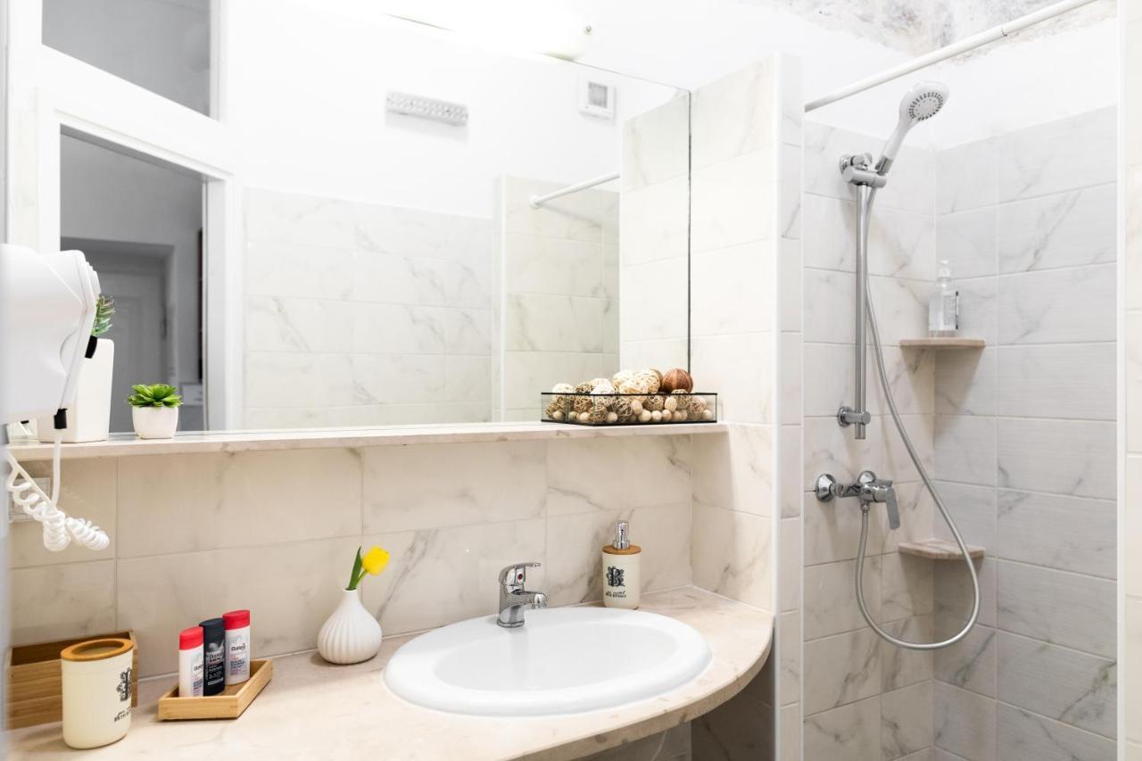 Apartment Toni ดูบรอฟนิก ภายนอก รูปภาพ